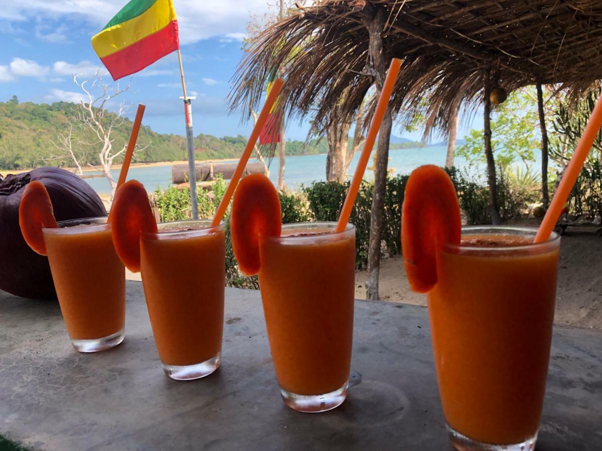Reggae Island Private Island Hotel Ко Паям Екстериор снимка